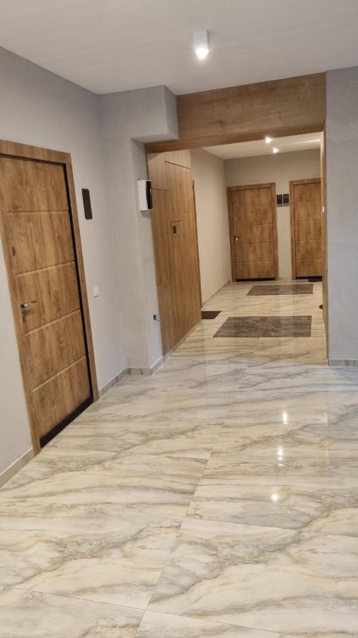 Coresi Luxury Sinuhe Residents Studio For 4 Braşov Exteriör bild